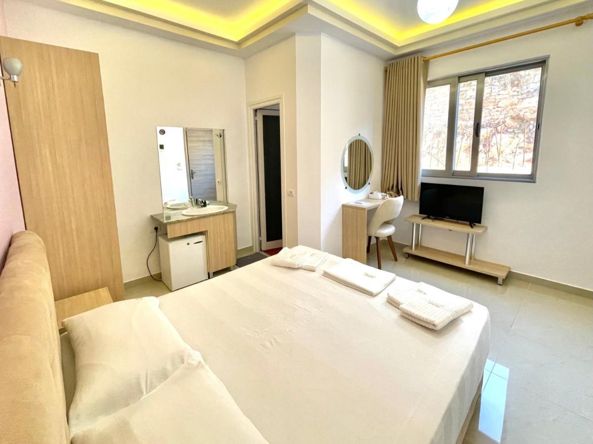 The City Gate Hotel Σαράντα Εξωτερικό φωτογραφία