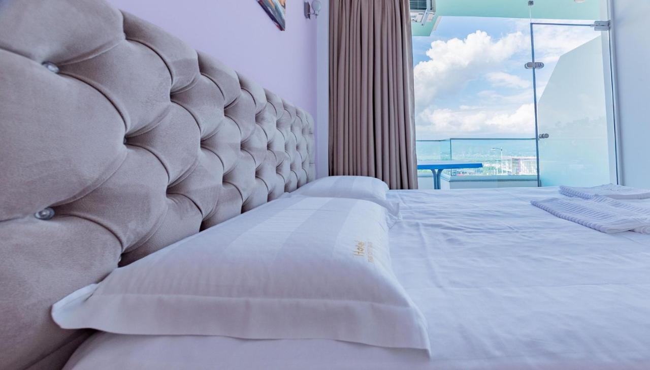 The City Gate Hotel Σαράντα Εξωτερικό φωτογραφία